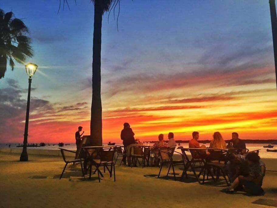 산루카데바라메다 Relax En El Corazon De Sanlucar Netflix 아파트 외부 사진